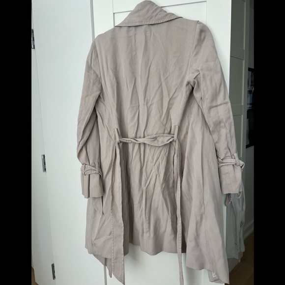Club Monaco trench coat - Picture 5 of 10